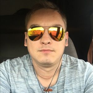 Meet your Posher, Rinat